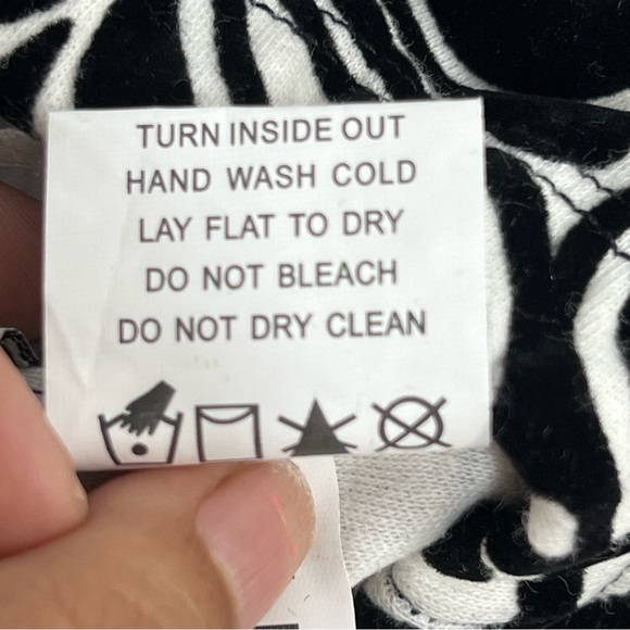 Mud Pie 9-12 mnths flare pants black white velour ruffle hem - Picture 6 of 7